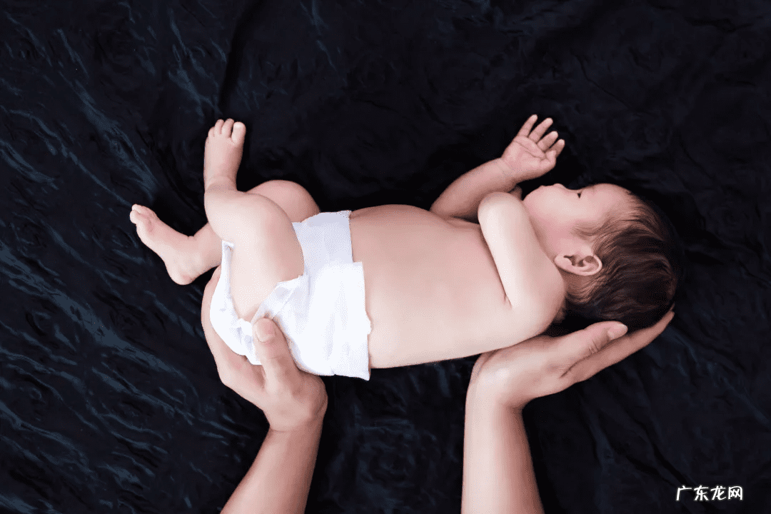 新生儿轻度窒息的原因 新生儿严重窒息的后果