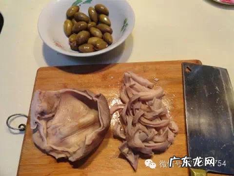 青果炖猪肚用新鲜青果还是干青果 青果炖猪肚的做法