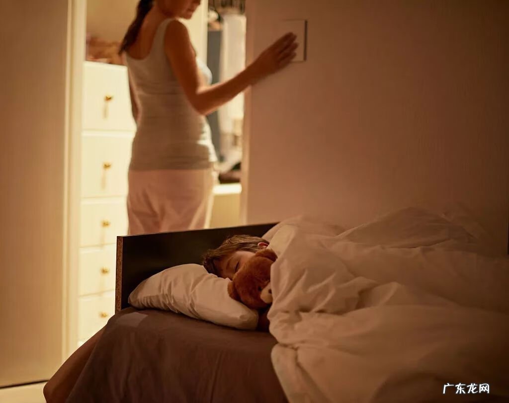正确的长高睡姿 睡前一招长高十厘米的方法