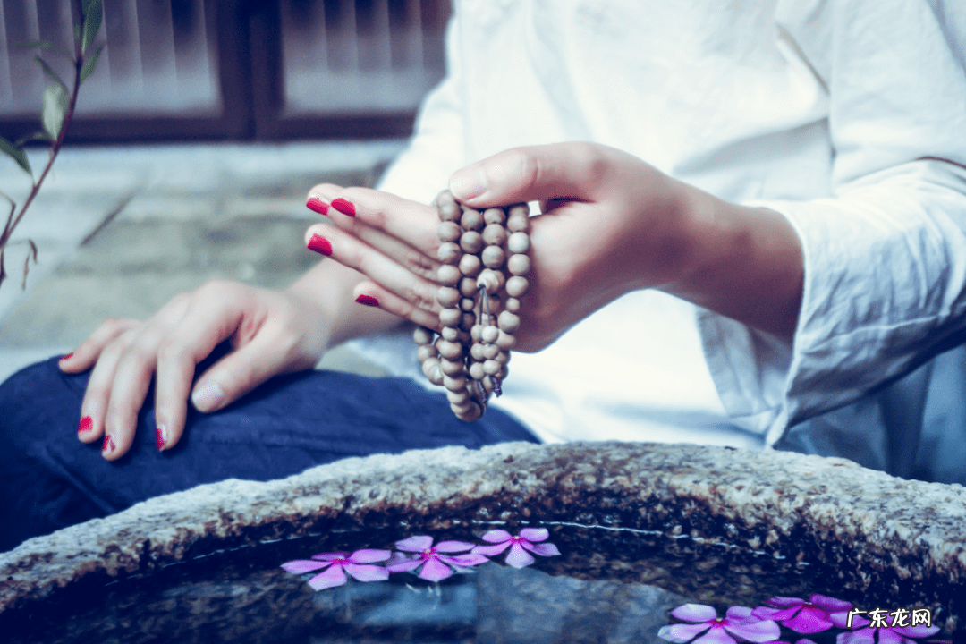 最有中式禅意的庭院 日式石灯放在院子什么位置