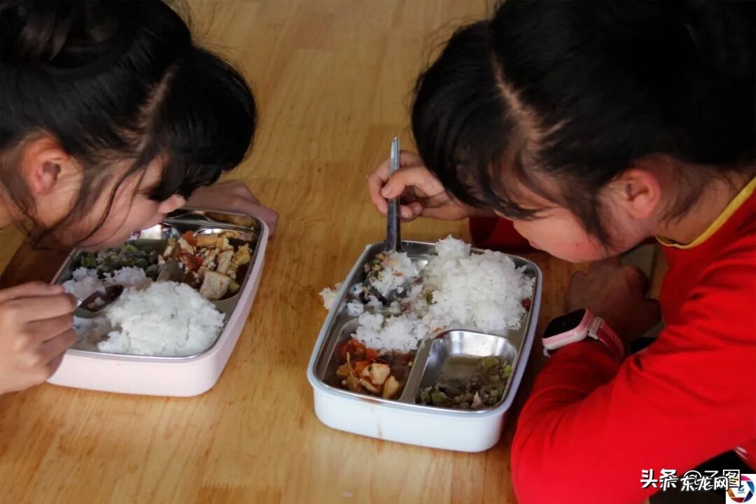 胎儿图片 双胞胎宝宝图片