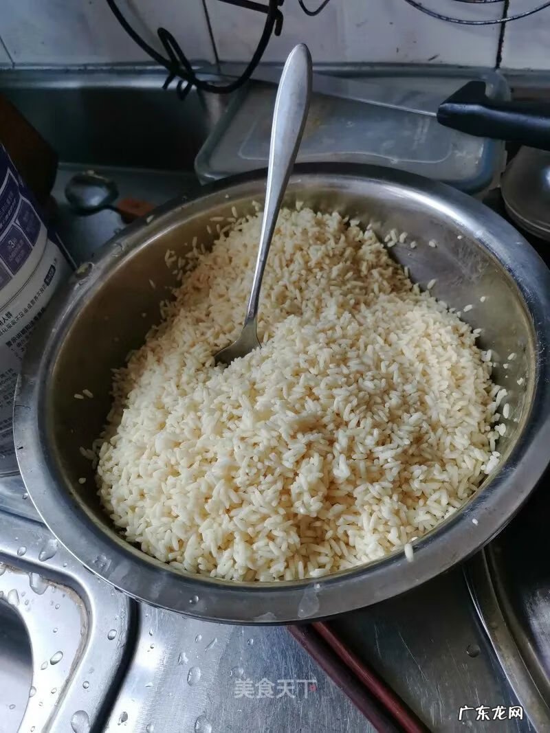 生粽子煮一个小时能熟吗 生粽子要蒸多久才能熟