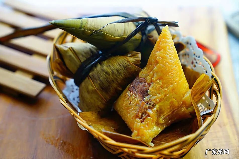 生粽子煮一个小时能熟吗 生粽子要蒸多久才能熟