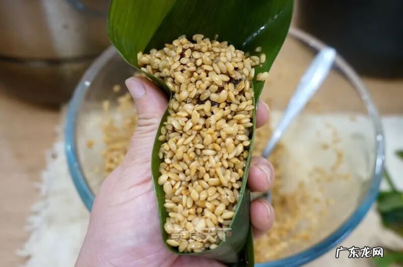 生粽子煮一个小时能熟吗 生粽子要蒸多久才能熟