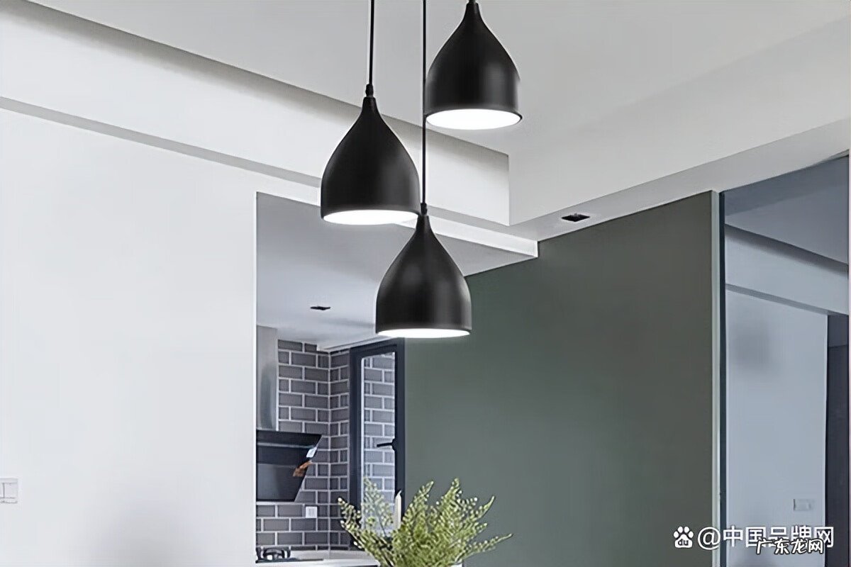 轻奢风格吊灯 现代简约吧台吊灯