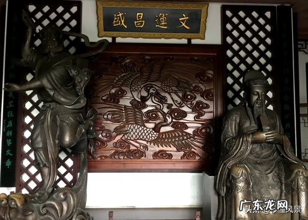 橘子洲头雕塑简笔画 橘子洲雕像风水