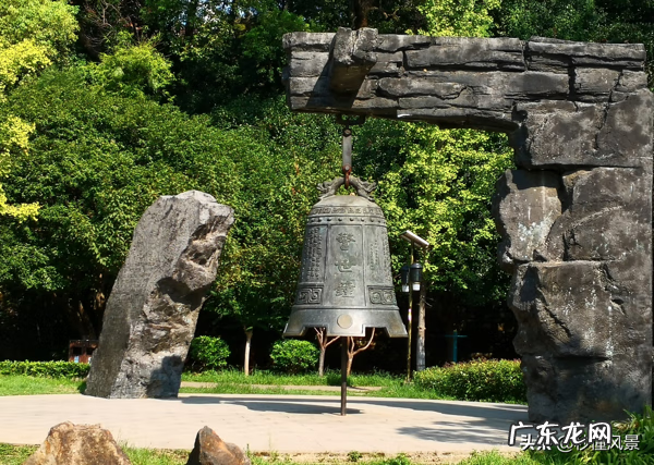 橘子洲头雕塑简笔画 橘子洲雕像风水