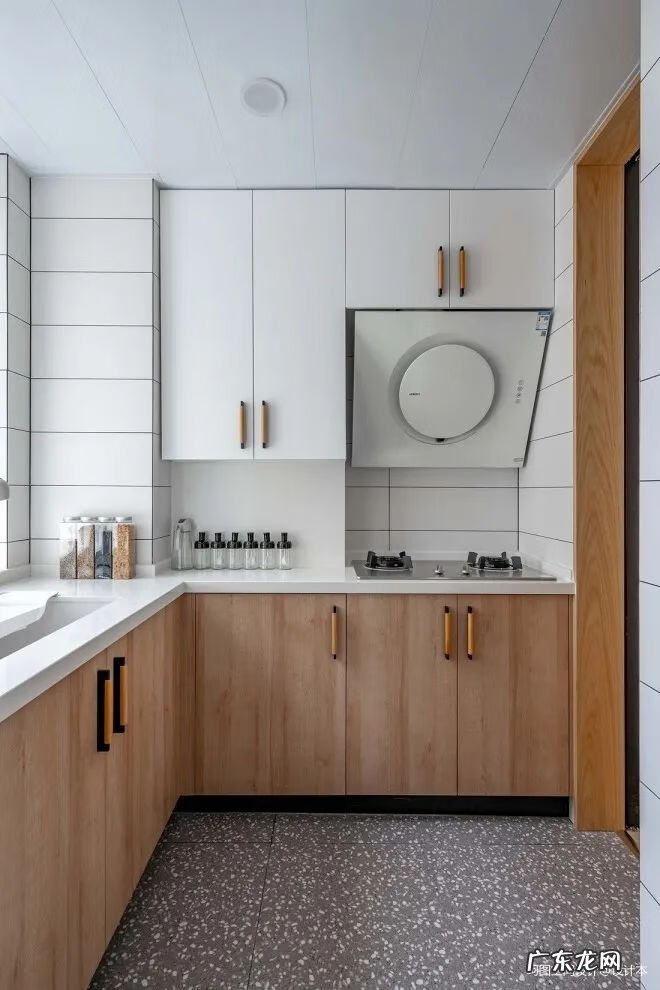 一墙并列三门好不好 靠三墙房子