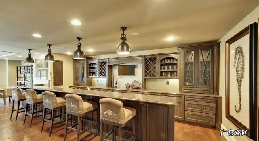 酒柜风水摆件 酒柜位置风水