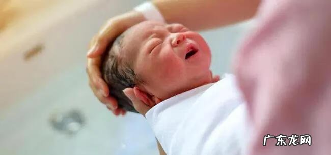 婴儿护理小视频