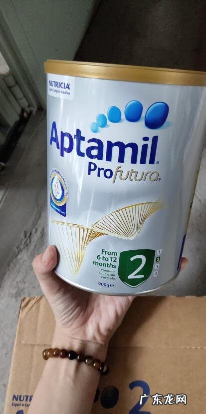 新西兰爱他美和可瑞康哪个好 爱他美与可瑞康比较