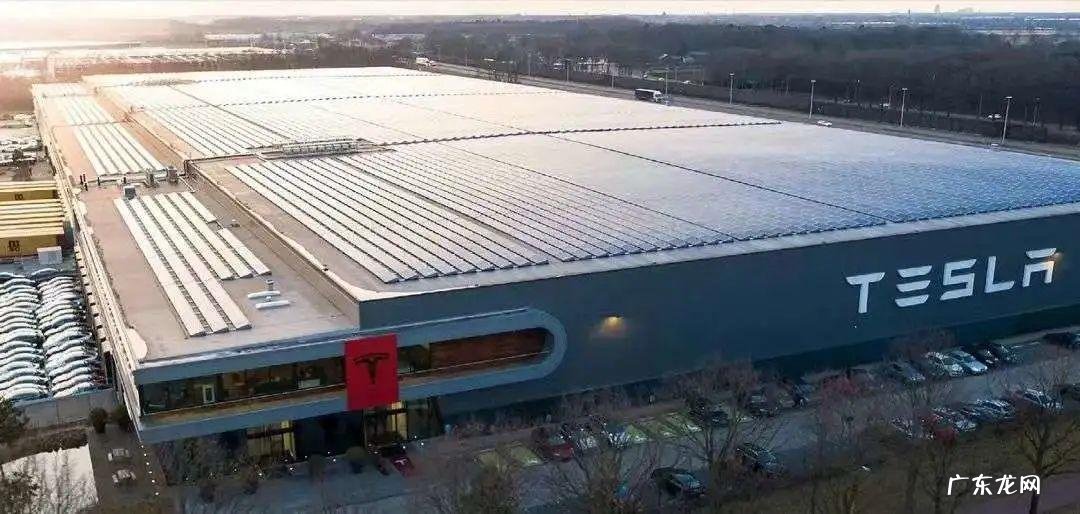 “特斯拉将是全宇宙最强”马斯克画饼：市值超4万亿，新车五折卖