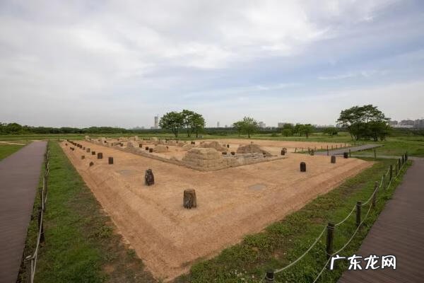 右邻居房子高怎么化解 南边的房子比北面的高风水