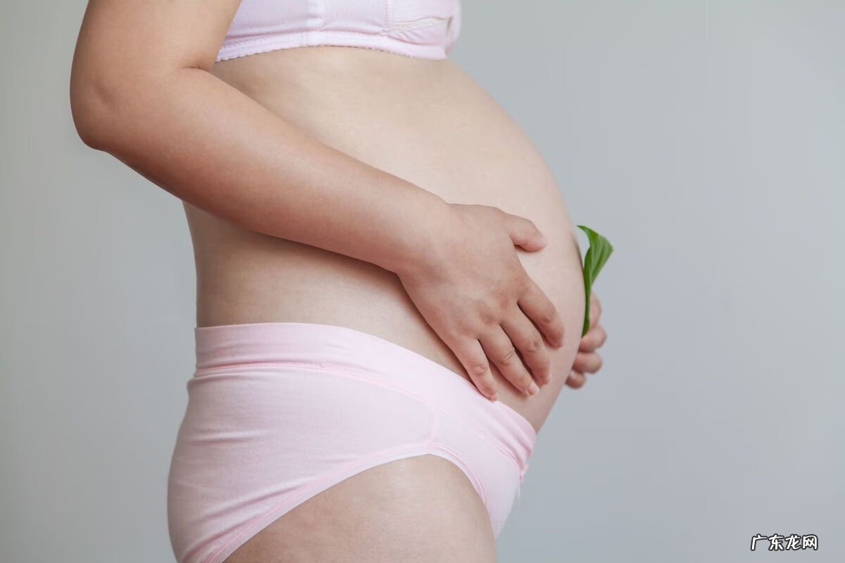 什么样的肚子生男孩 生男孩的肚子是什么样的