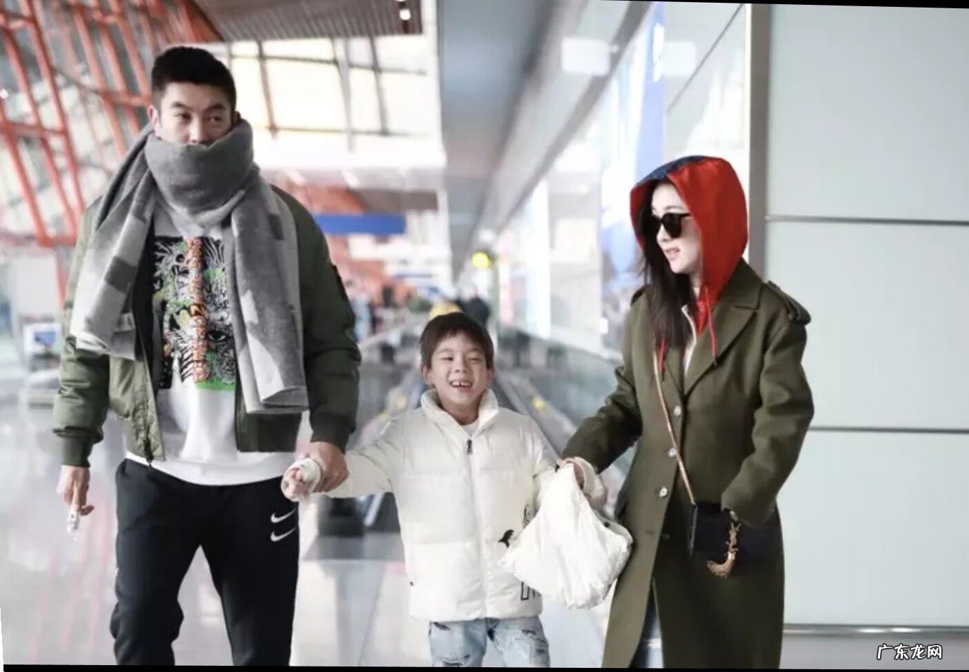 男士门牙风水 门牙漏风的男人