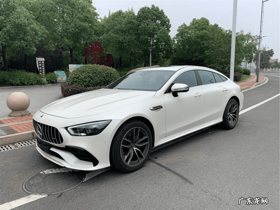 属鼠买几号楼最合适 属鼠的人适合开奔驰吗