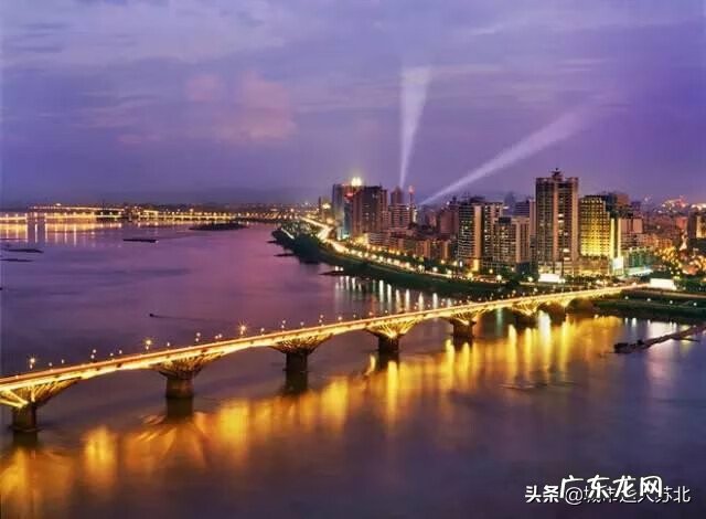 广东清远市区图片 清远地势图