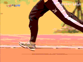 你的笑容化作彩虹 你的笑容化作彩虹在你约定的天空是什么歌名