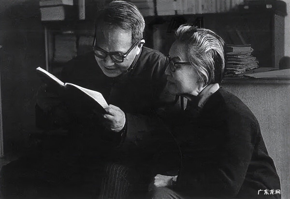 小孩喝了笔墨水怎么办 风水墨水放哪个方向小孩会上学