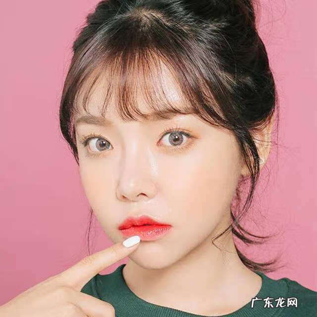 什么牌子的润唇膏最好用 润唇膏哪种牌子好