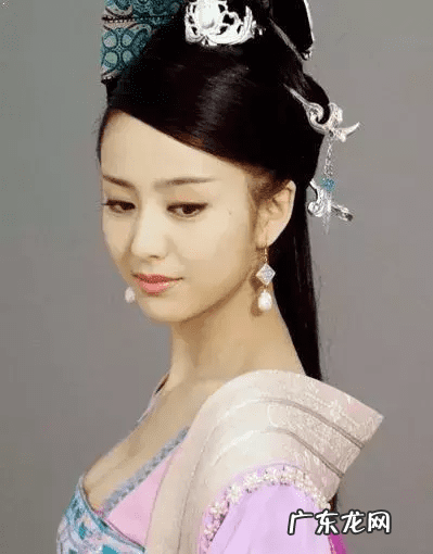 入门古风女子水粉画 一男一女侧面古风水粉