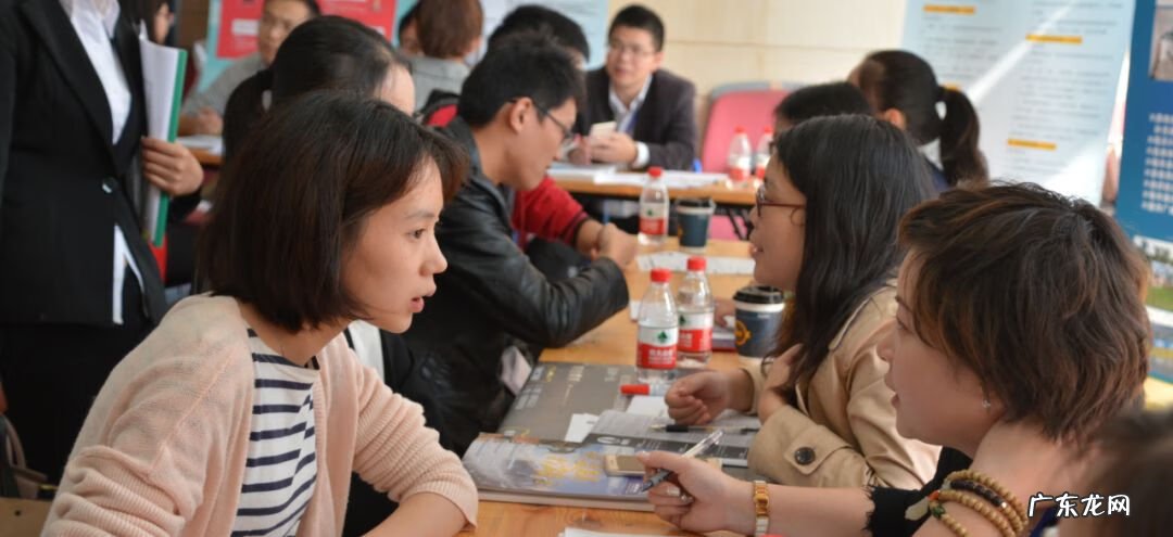 没有铜树引不来金凤凰 为什么没有梧桐树就引不来金凤凰