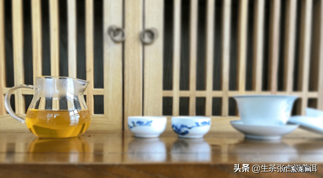 普洱茶放了10年值多少 什么季节喝普洱茶好?