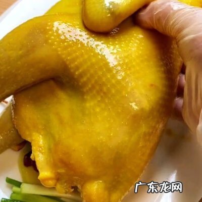 盐焗鸡的做法和配方 盐焗鸡的做法步骤和配方