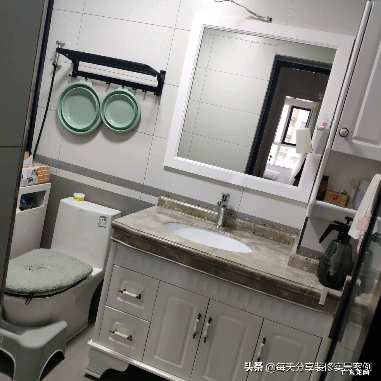 店铺假花影响风水吗 电箱上的假花风水怎样