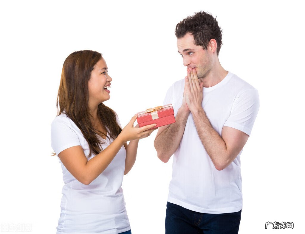 送男朋友的生日礼物送什么好 送男朋友什么生日礼物合适