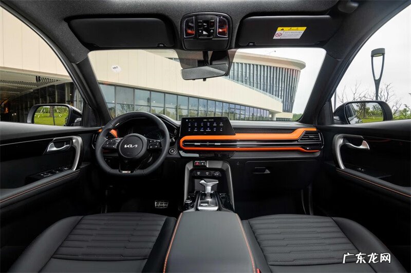 智跑水箱放水口在哪里 智跑暖风水管在哪