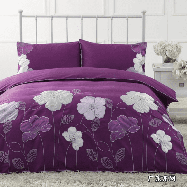 卧室铺什么颜色的床单好 铺什么样的床单好风水