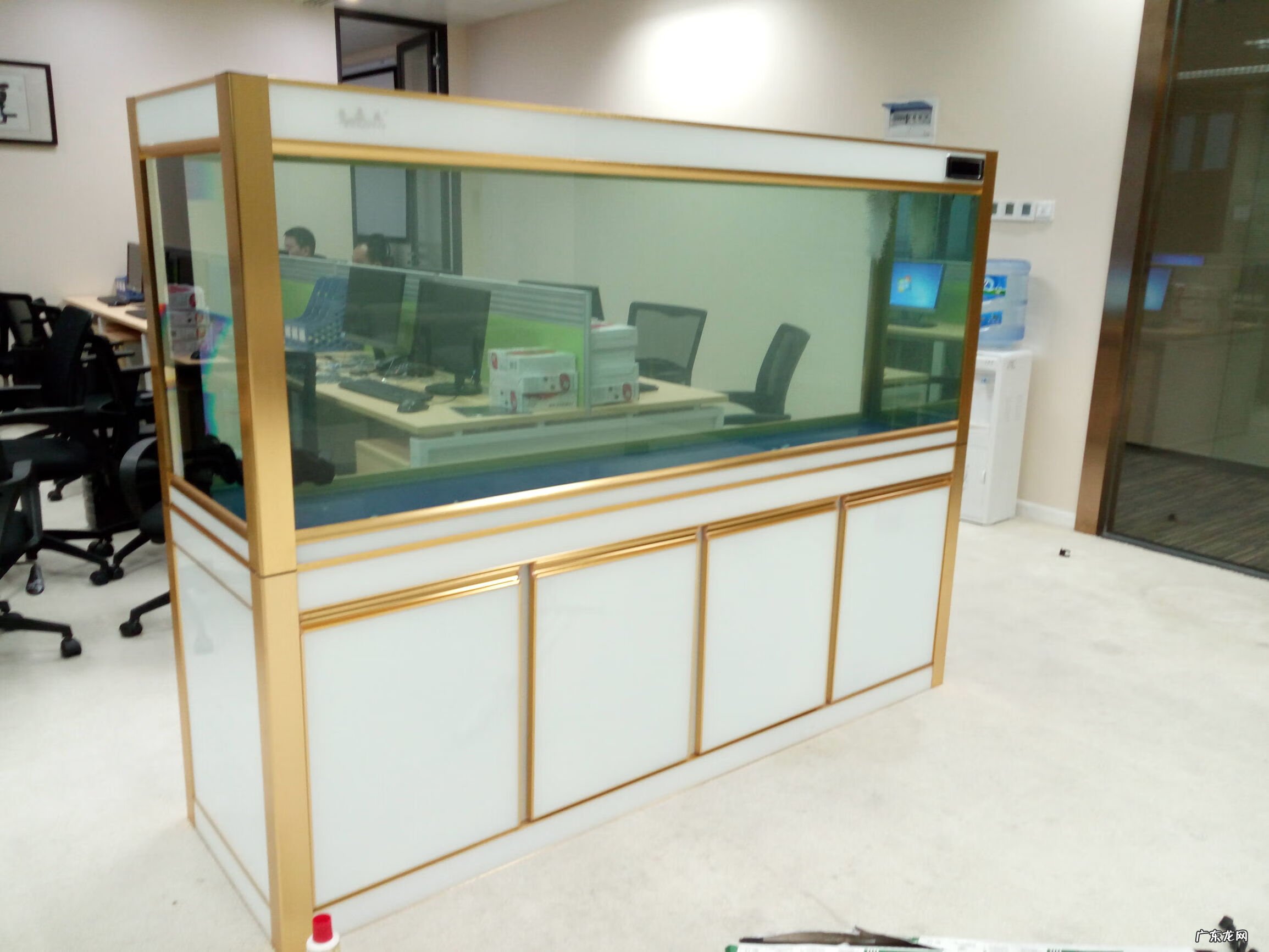 水缸风水作用 红色的水缸风水