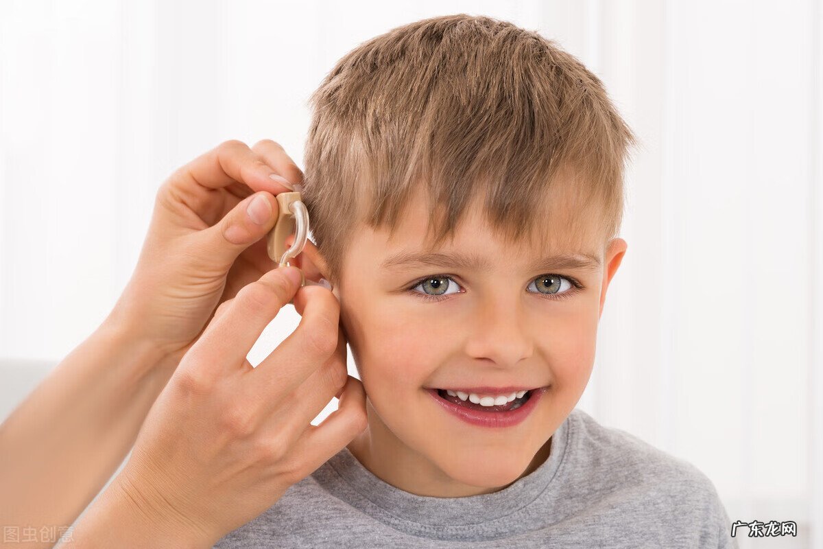 儿童助听器怎么佩戴 儿童助听器怎么配