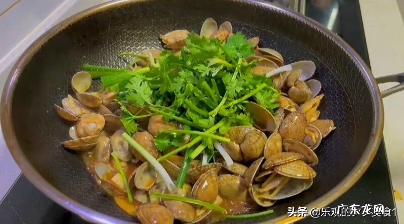 怎么爆炒花甲最好吃 花甲怎么炒才开口