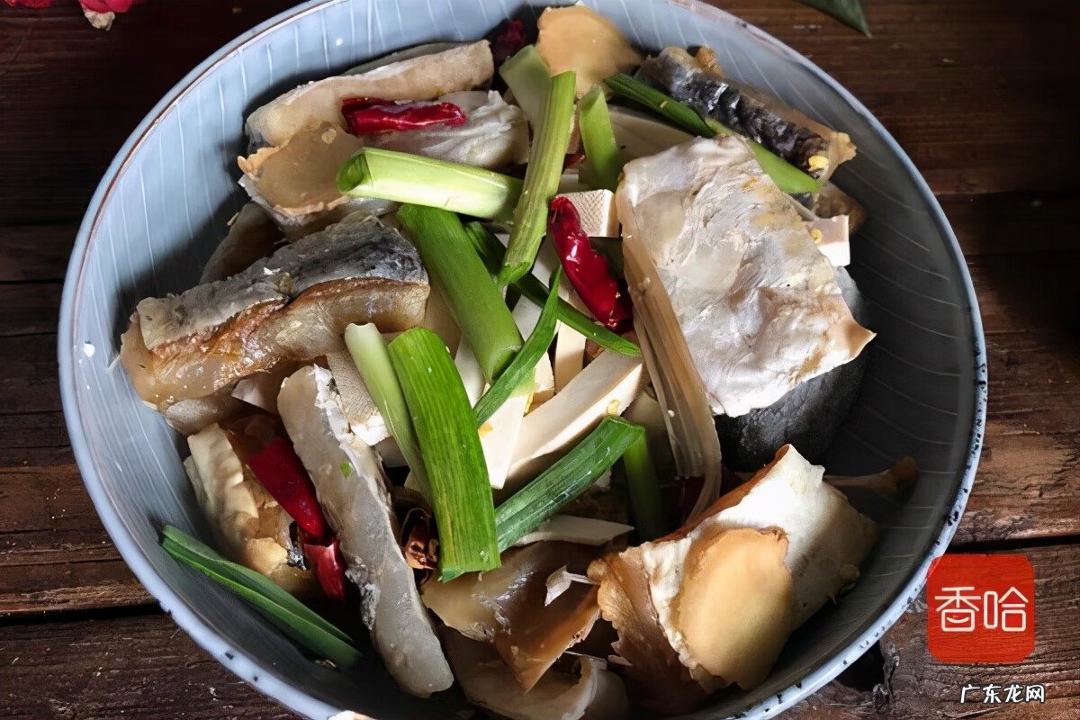 小腊鱼怎么做好吃 腊鱼怎么做好吃 家常做法