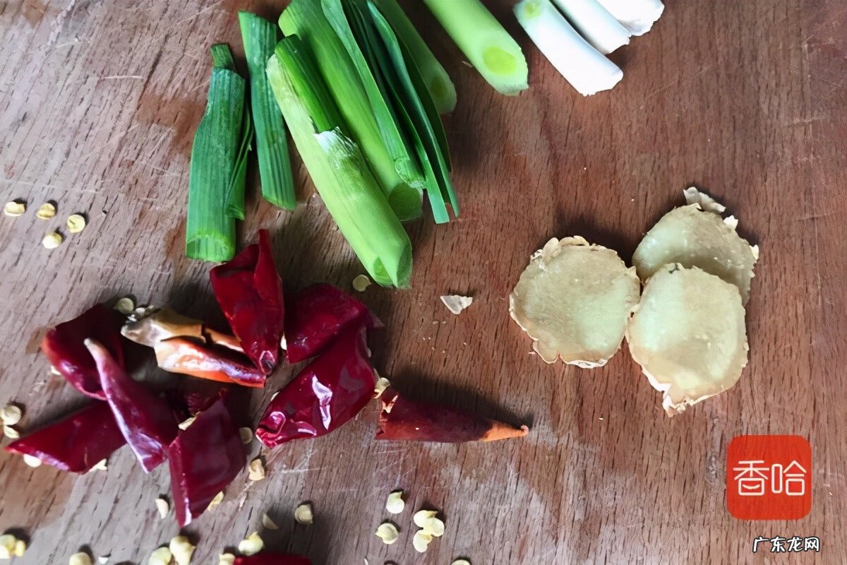 小腊鱼怎么做好吃 腊鱼怎么做好吃 家常做法