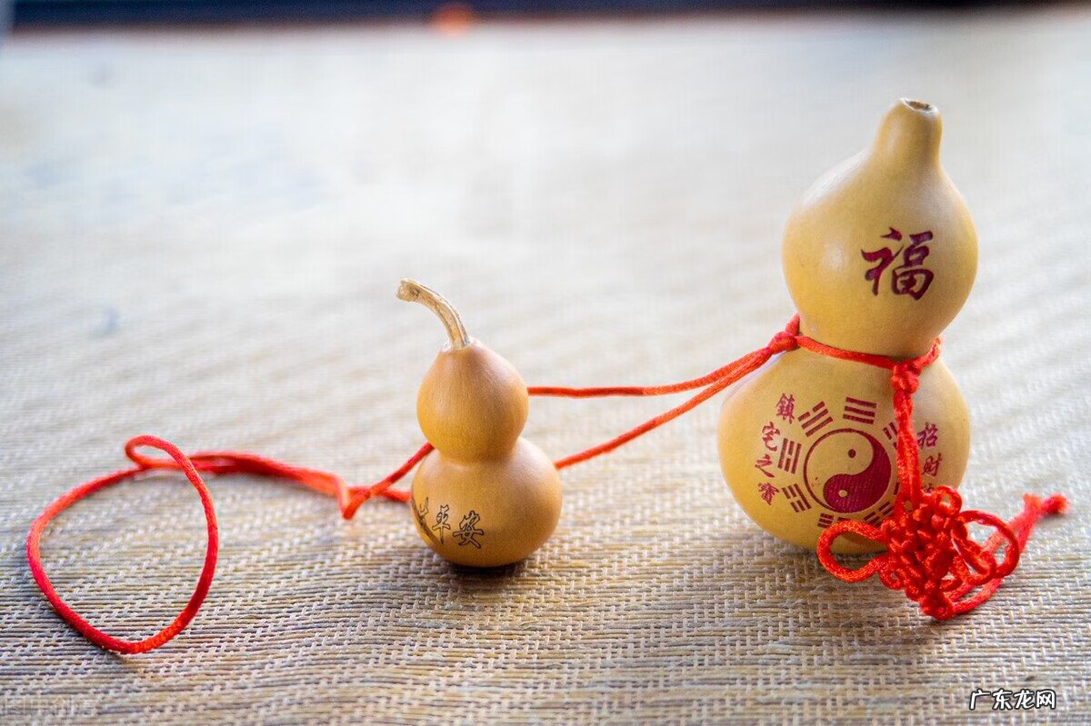 床什么颜色好风水学 金色床的风水