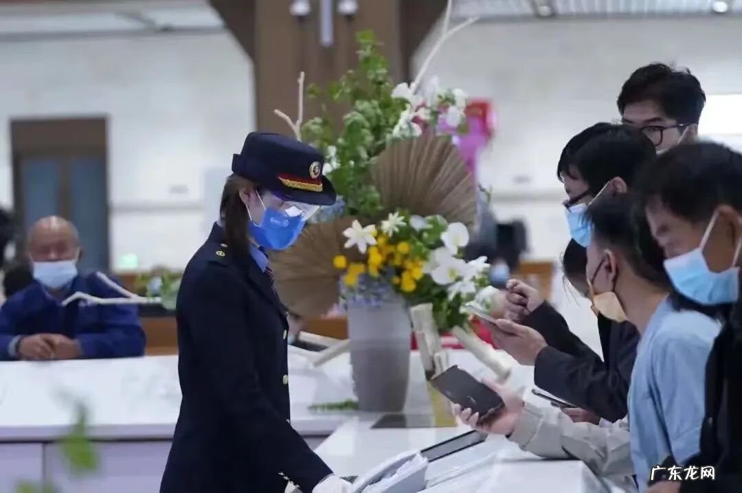 火车站能打电话订票吗 火车电话订票号码多少