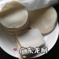 韭菜鸡蛋饺子做法 韭菜鸡蛋饺子的做法