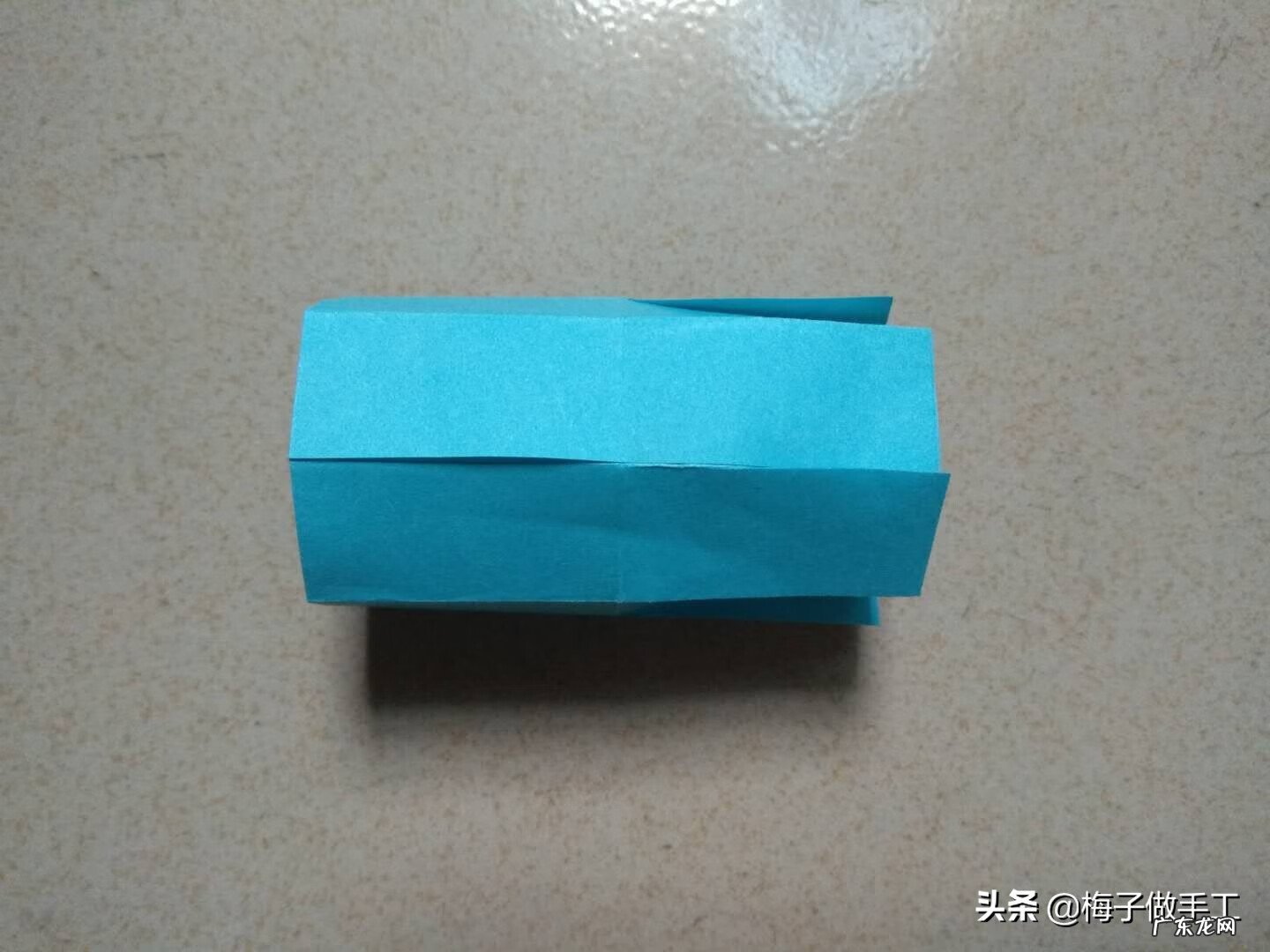 情侣一起做杯子 情侣杯子结婚