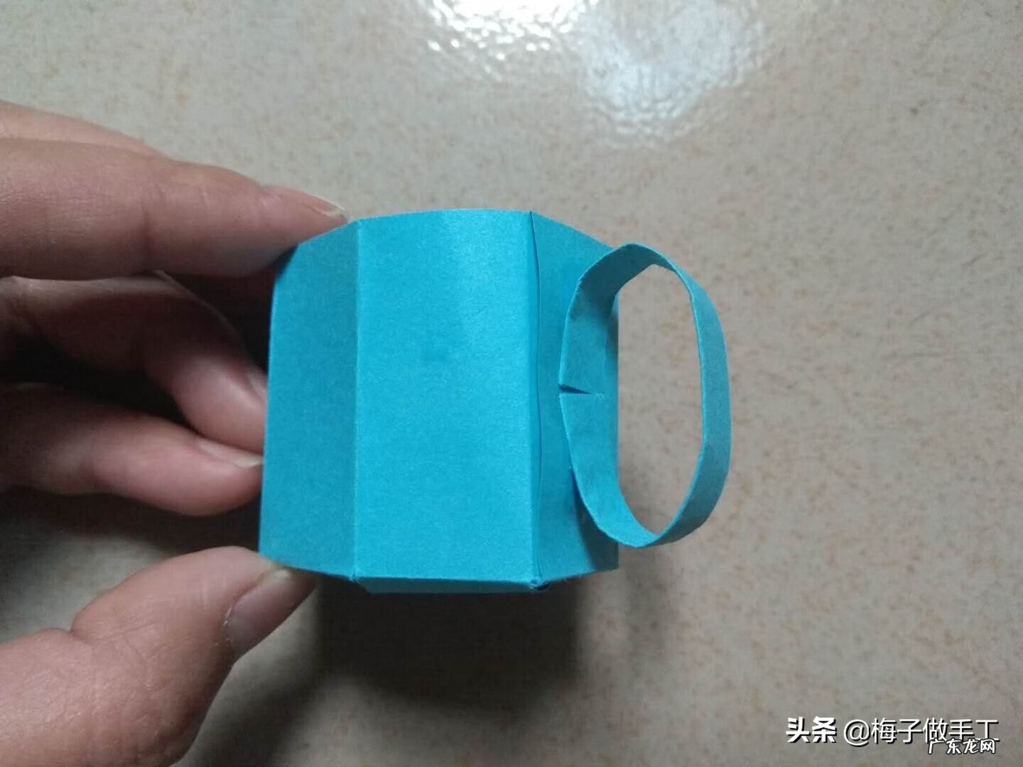 情侣一起做杯子 情侣杯子结婚