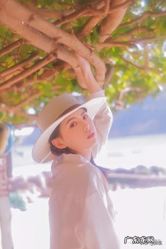 张柏芝二公造型 小张柏芝之称