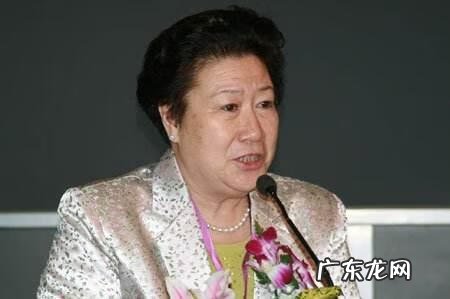 易拉罐的故事的作文 易拉罐的故事有什么启示