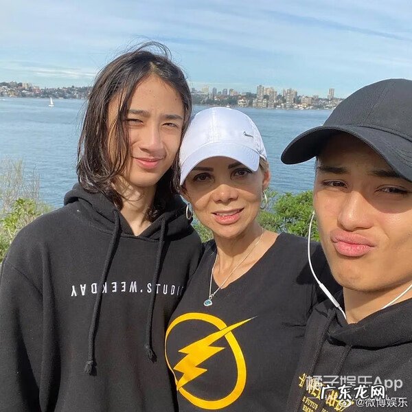 宝贝的新朋友的成员 宝贝的新朋友是亲孙子吗