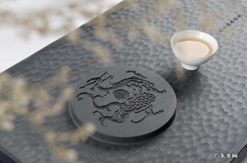 茶盘石材好还是木材好 茶盘木的还是石的较好