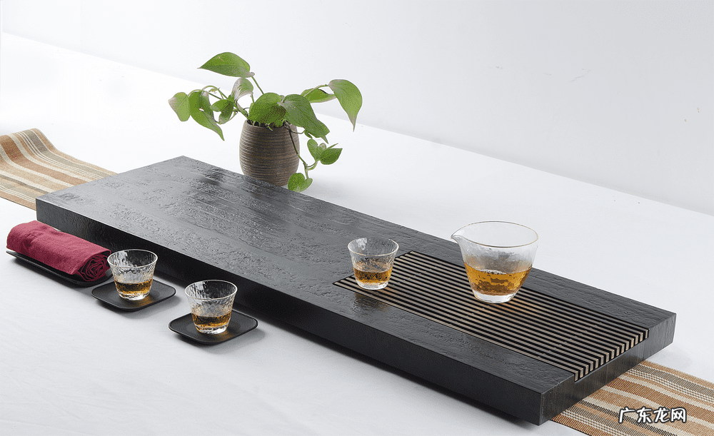 茶盘石材好还是木材好 茶盘木的还是石的较好