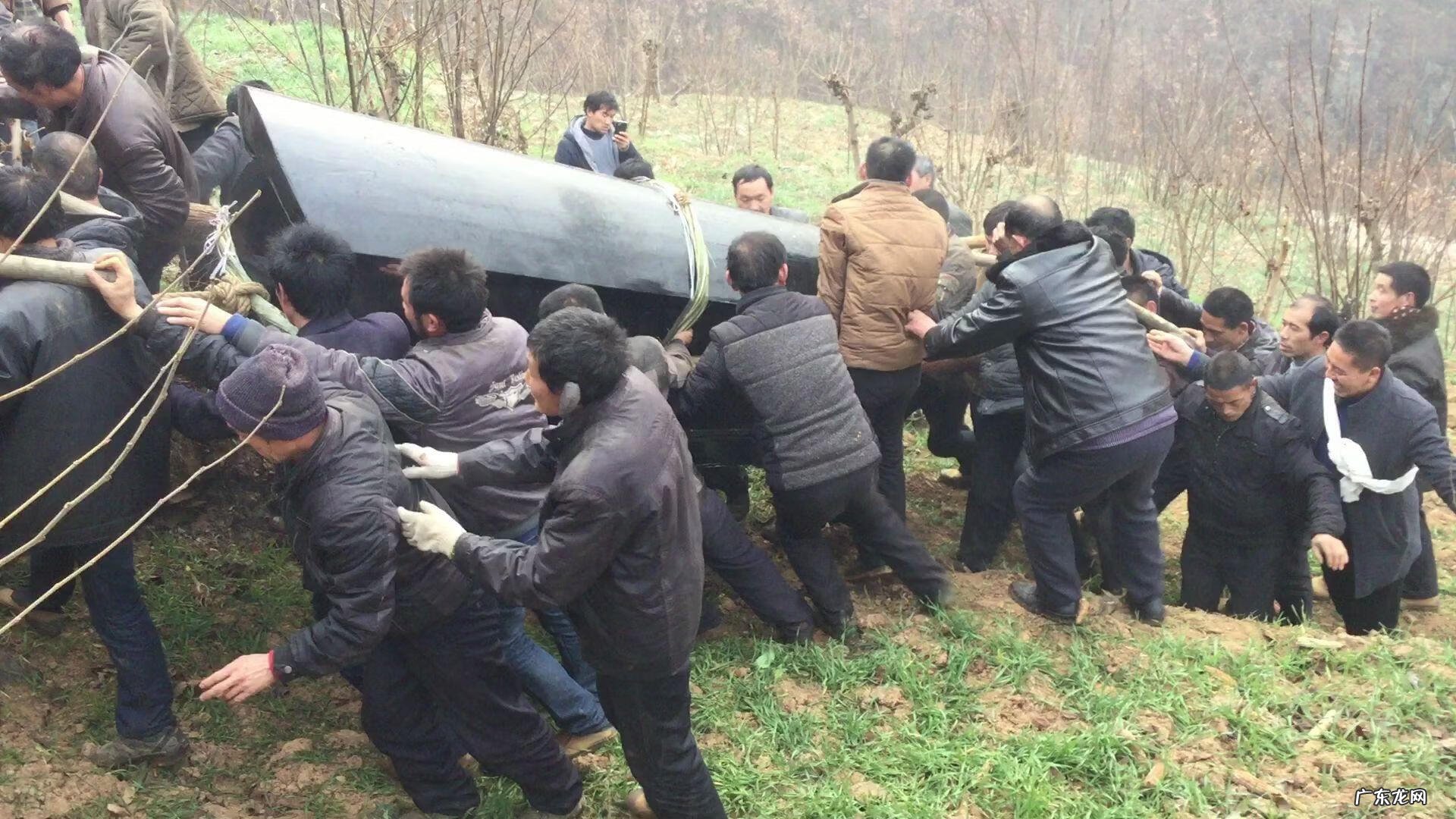 做风水下雨好不好 下雨考察上山风水