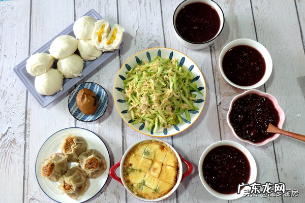 小学生早餐吃什么好?