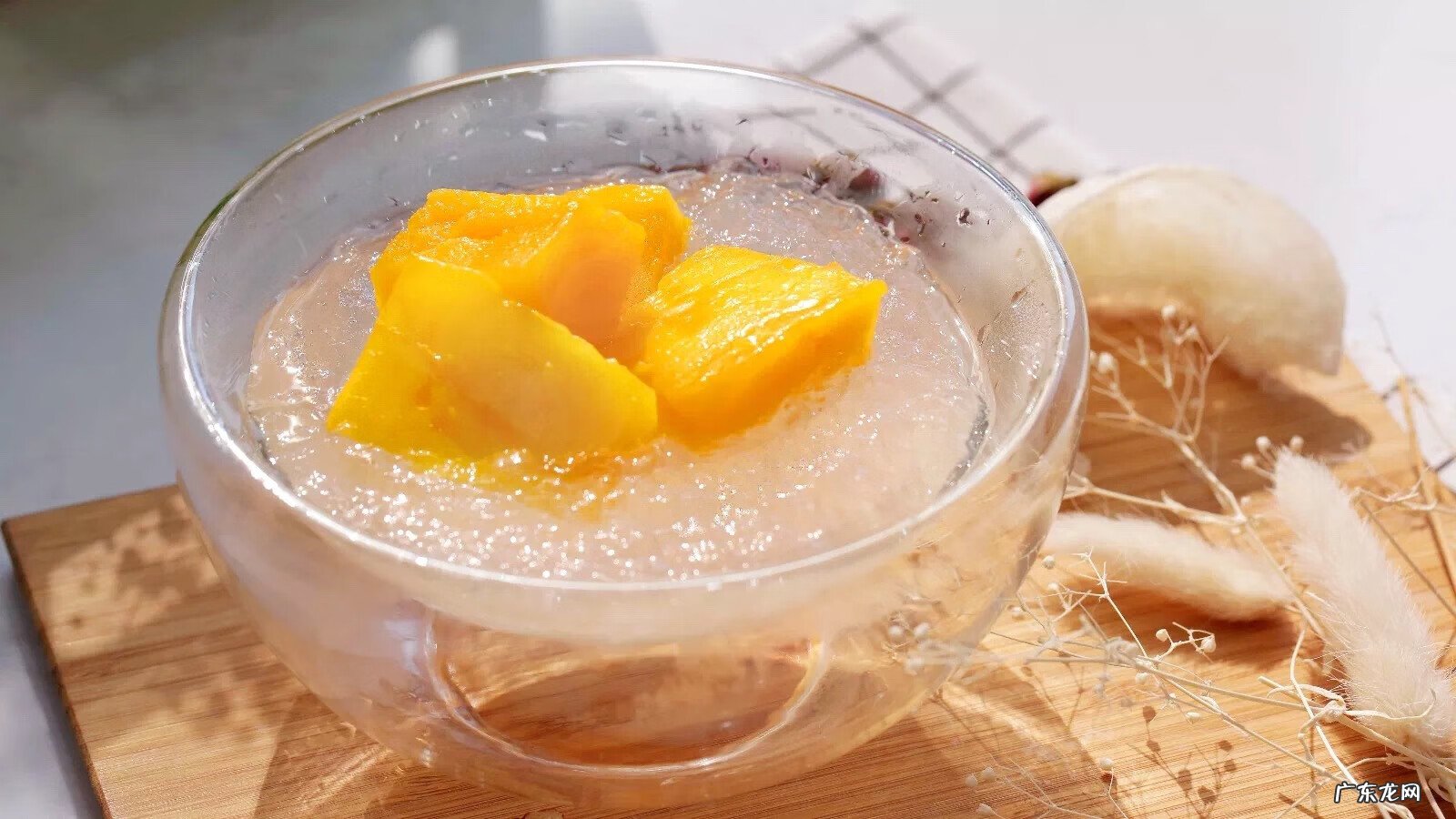 燕窝为什么叫官燕 上官燕燕窝怎么样